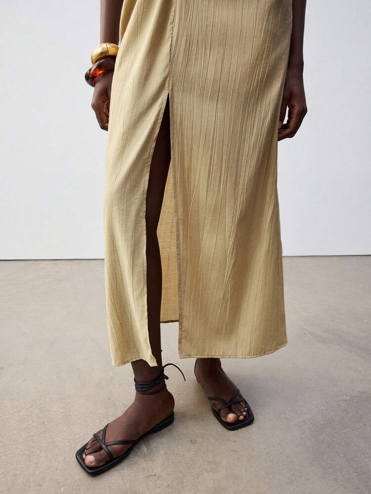 SHEIN Maija Women Khaki V-Neck Front Twist Strap Adjustable Spring Summer Bohemian Casual Loose Dress, Double V-Shaped Design With Slit, Soft & Comfortable, Versatile Rave Outfits, Festival, Tropical Holiday, Country Music, Ibiza Style All-Match Summer Clothing For All Seasons, Modern Holiday Fashion Design, Comfortable Beach Beach Clothing, Bohemian Style, Isabi Island Holiday Wear, Summer Dopamine Holiday Wear, Ins Same Style Holiday Style, Exotic Atmosphere, Country Concert, Western Style Clothing