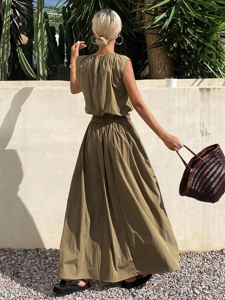 Women's Round Neck Sleeveless Blouse & A-Line Skirt 2-Piece Set, Korean Style