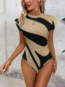 SHEIN LUNE 女士休闲几何印花圆领连体衣，适合春夏穿着，适合外出休闲穿着。 - 彩色 - 查看 1