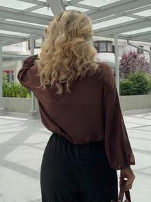 Jeta Ari Áo sơ mi dài tay màu trơn rộng rãi cho nữ, áo dài tay - màu nâu - Xem 2