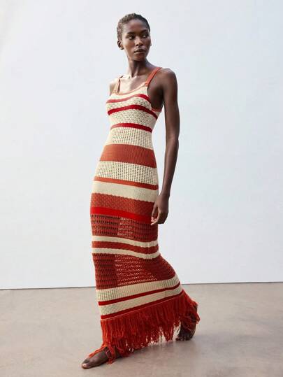 Maija 红色和杏色拼色钩针流苏设计连衣裙，波西米亚风格，修身，时尚前卫，适合秋冬季、假日、海滩、度假