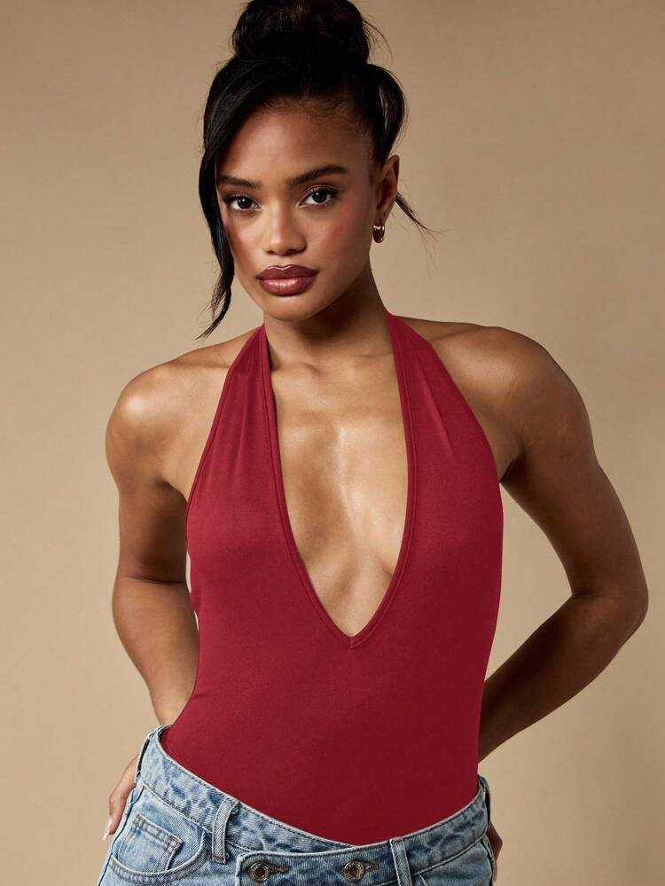 MISSGUIDED Tiefer V-Ausschnitt Neckholder Bodysuit ärmelos Party Club Abend rückenfrei String Leotard figurbetonend dehnbar Sommer Frühling Tanzkleidung