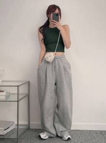 DAZY 女式纯色圆领短款基本款运动吊带背心 - 軍綠色 - 查看 2