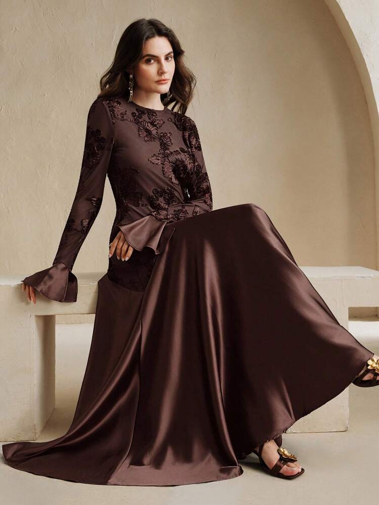 Women Floral Textured Splice Round Neck Bell Sleeve Elegant Dress