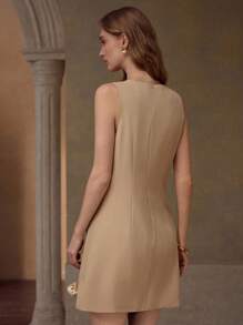 MOTF PREMIUM فستان قصير بدون أكمام مزين بسحاب - كاكي - مشاهدة 4