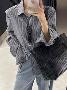 DAZY 女士休闲宽松简约条纹长袖衬衫，百搭日常穿着，秋季女装 - 藏蓝色 - 查看 4
