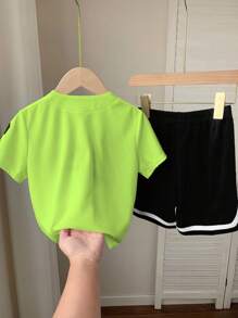 2 件装 小男孩 男孩休闲运动学院街头可爱度假字母图案开衫棒球夹克风格衬衫和短裤套装 适合儿童服装 幼儿男孩服装 返校男孩套装 适合生日派对、晚会、表演、婚礼、洗礼、开幕式 适合日常使用 适合上学 适合旅行 适合运动 适合春夏季节