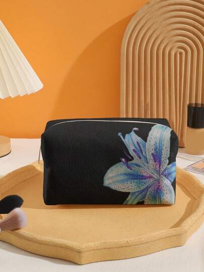 Fairycore Black Background Navy Lily Flower Pattern Octagon Velvet Cosmetics Bag