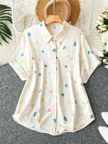SHEIN LUNE Court Retro  Plus Size Women's Front Button Short Sleeve Pocket Heart Detail Casual Shirt