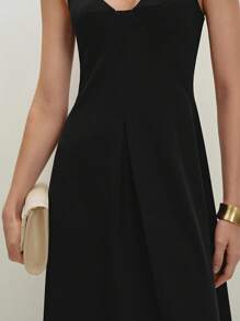 BizChic 2025年夏季新款优雅女士长款黑色连衣裙，无袖，适合日常、通勤、工作、约会、毕业