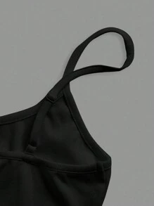 SHEIN BASICS 女款純色細肩帶背心上衣 簡約時尚日常休閒上衣 黑色 - 黑色 - 查看 9