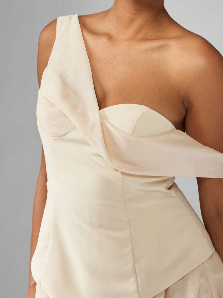 MISSGUIDED Elegant One Shoulder Mini Dress With Corset Detail Ruffle Layered Skirt Wedding Guest Reception Special Occasion Feminine Spring Summer Chiffon Evening Party