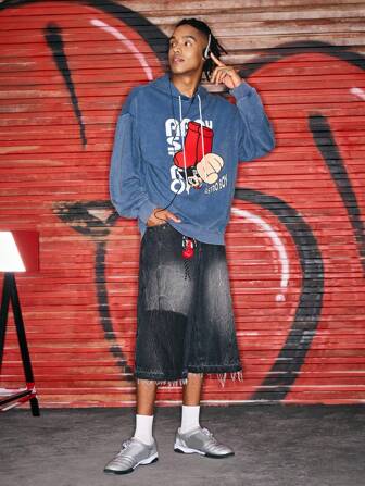 Astro Boy X ROMWE Sudadera con capucha informal para hombre con cordón, estampado de letras y dibujos animados