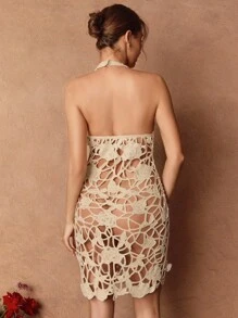 SHEIN Unity 女士性感优雅浪漫镂空露背钩针修身短款罩衫连衣裙 - 杏色 - 查看 2