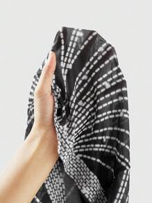 Lavishia 2pcs/Set Women Sexy Beaded Print Mesh Knit Bodycon Set - Multicolor - View 15