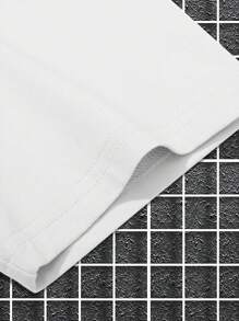 Manfinity EMRG 男士休闲眼形标语印花T恤，夏季 - 白色 - 查看 3