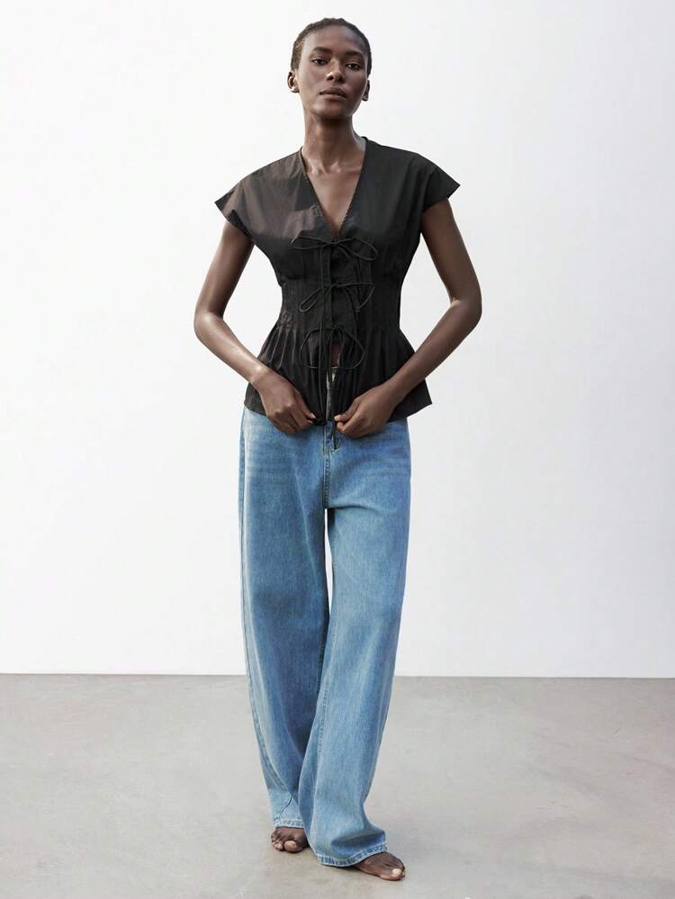 SHEIN Maija 新作春夏 レディース ブラック フロントリボン ウエストプリーツ トップス、セントパトリックデー、イースター パーティー、ビーチ、夏休み、お出かけ、卒業式