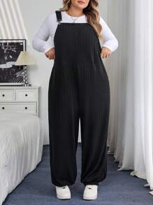 SHEIN CURVE+ Curves Plus Size/Chool Clothes/Back To School Clothes /Back To SchoolPlus Size Women Black Knitted Elastic Fuzzy Ribbed Bib Pants, Suitable For Autumn/Winter Plus Size Jumpsuit 8xl Women Clothes Curvy Jumpsuit Plus Size Overalls 2 Pieces Sets Curvyfall Clothes For Women,Winter,CURVE PLUS