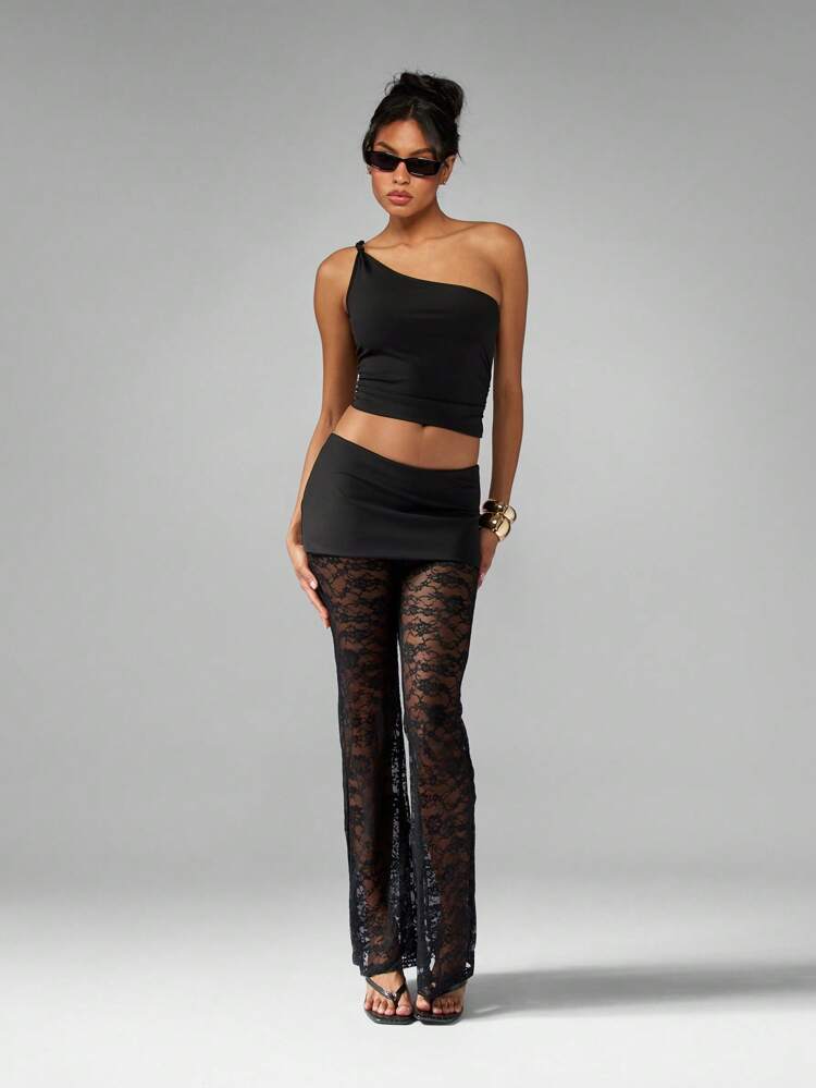 MISSGUIDED One Shoulder Crop Top High Rise Lace Flare Pants Two Piece Evening Party Club Festival Outfit Stretchy Elegant Y2K Fashion Set