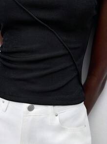 Maija 2025 Summer New Arrivals Black Asymmetric Cutout Hollow Design Asymmetrical Neck Sleeveless Top, Fashion Casual Chic Urban Elegant Romantic Office/Business/Party/Beach/Music Festival/Wedding Guest/Brunch/Retro Street Style/Back To School Autumn, Y2K, Going Out - Black - View 9