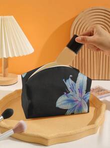 ROMWE Fairycore Black Background Navy Lily Flower Pattern Octagon Velvet Cosmetics Bag - Multicolor - View 4