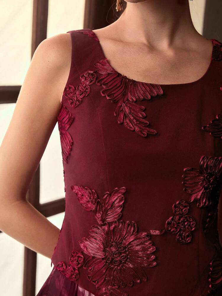 ZEYLAH EMBROIDERY ASYMMETRICAL HEM TANK TOP