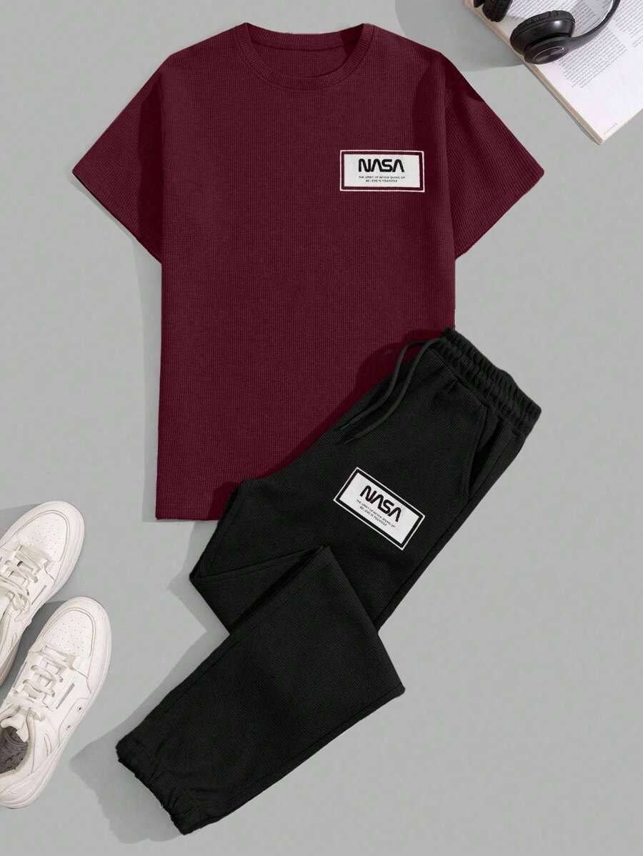 EURMUSE Men Letter Printed Waffle Fabric Regular T-Shirt & Pants Set - Burgundy - View 1