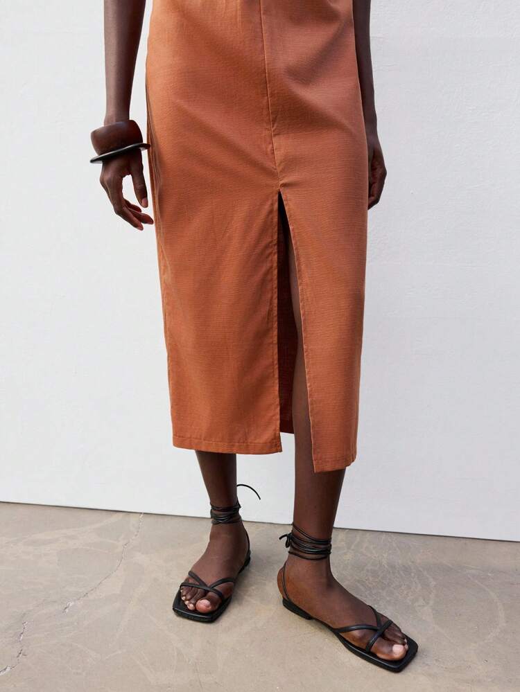 SHEIN Maija New Spring/Summer Brown Shoulder Metal Buckle Decor Urban Resort Modern Elegant Romantic Lady's Mid-Length Dress, Suitable For Outings, Holiday Parties, Music Festivals, Vintage Style Brunch Outfit