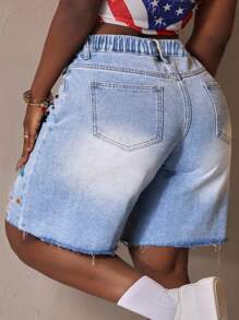 Slaydiva Plus Size Diamond Decoration Distressed Denim Shorts,Back To School - Medium Wash - View 3