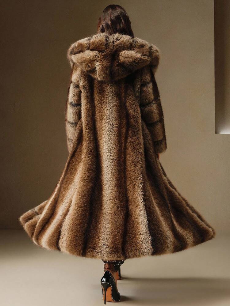 Abrigo largo con capucha de piel sintética de mujer de moda