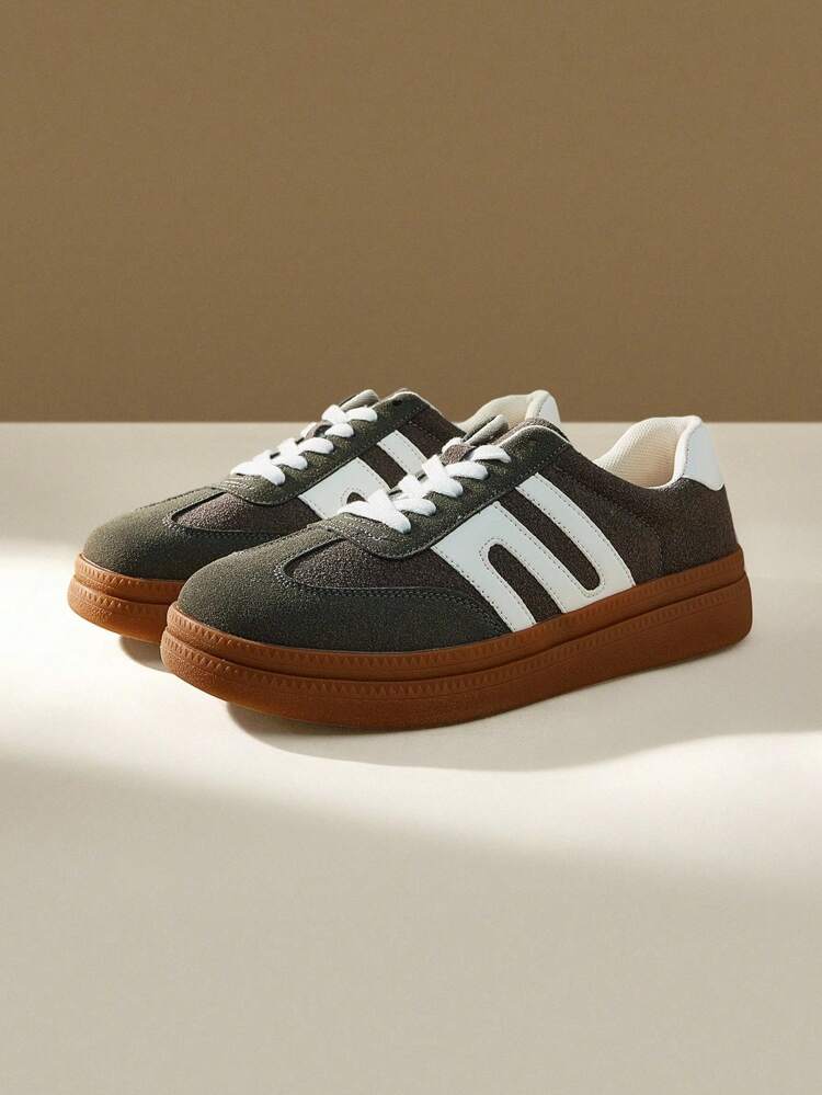 CUCCOO EASI Women's Fashion White German Shepherd Thick Sole Casual Sneakers