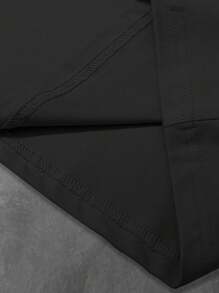 Manfinity EMRG Áo thun nam cổ tròn tay ngắn in hình ngọn lửa và chữ số, thoải mái, năng động cho mùa hè - màu đen - Xem 4