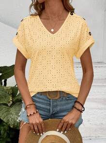 SHEIN LUNE 女士休闲镂空刺绣纽扣蝙蝠袖T恤，夏季 - 黃色 - 查看 1
