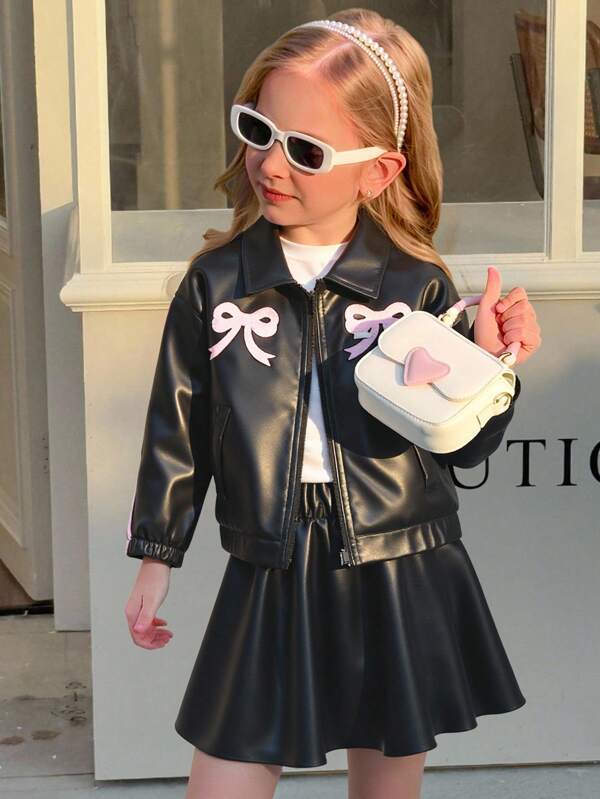 Giacche a girl dolci e carini con stile, stile nero con bavero, in pelle PU con fiocco ricamato, dolce e vellutato, gonna a-stile con chiusura lampo, comoda e morbida, gonne a pipistrello lunghe in morbida pelle nera, due pezzi, adatte per il ritorno a scuola, abiti da marinaio per college, quattro panni da cucito