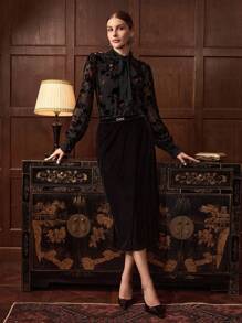 ZEYLAH Women's Long Sleeve Elegant Floral Jacquard Keyhole Top, Autumn/Winter - Black - View 7