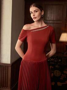 ZEYLAH Vestido Elegante com Decote Assimétrico, Bordado com Cristais, Babados na Barra, Verão - Marrom - Visão 5
