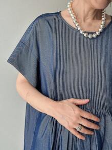 FRIFUL 女式纯蓝色圆领短袖后扣褶皱宽松休闲百搭牛仔衬衫，适合机场、度假 - 藍色 - 查看 5