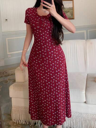 DAZY Vestido maxi con cintura ceñida y estampado floral diminuto para pijama de mujer