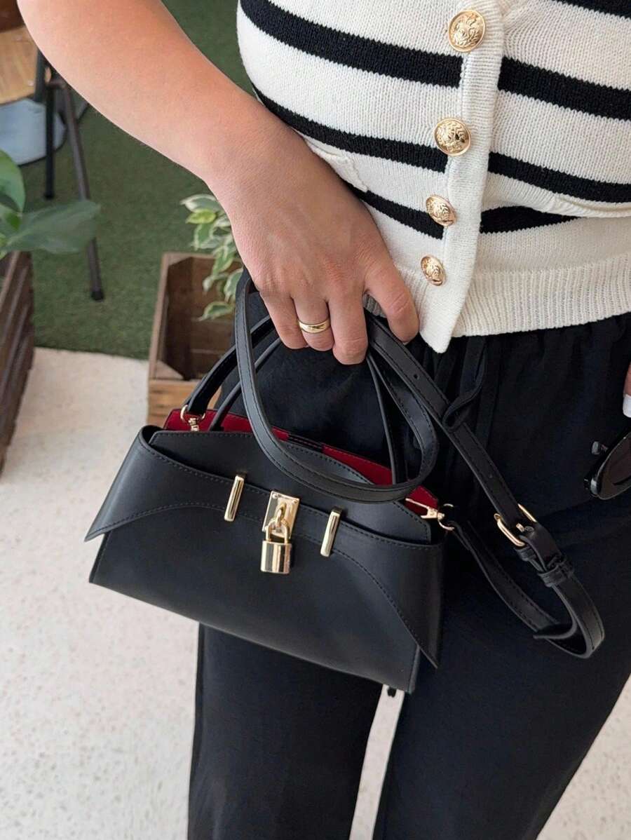Jeta Ari BOLSA COM ALÇA SUPERIOR DETALHADA FASHION LOCK - Preto - Ver 1