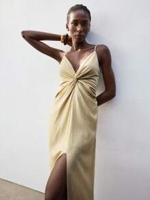 Maija 女式卡其色 V 领前扭纹肩带可调节春夏波西米亚休闲宽松连衣裙，双 V 型开衩设计，柔软舒适，百搭狂欢装，适合节日、热带假期、乡村音乐、伊比萨风格 - 杏色 - 查看 2