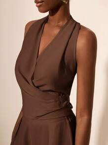 Zivah 2025 春夏新款音乐节、复活节、圣帕特里克节、西部风格、游牧风格、生日、毕业典礼、学院风、学生装、日常休闲、基本百搭、休闲、度假、邮轮旅行、海滩、日光浴、病毒式传播、街头风格、婚礼宾客波西米亚风、通勤、早午餐、机场装 - 杏色吊带交叉系带上衣和阔腿亚麻裤 2 件套 - 棕色 - 查看 2