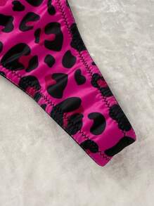 Chillnights 2件套豹纹细肩带文胸和丁字裤内衣套装 - 紫色 - 查看 3