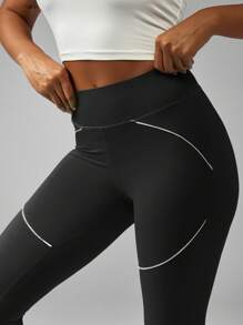 MISSGUIDED Figurformende High-Waist Leggings mit reflektierenden geometrischen Linien, Athletik-Running-Yoga-Workout Aktivbekleidung, Fitness Sportswear - Schwarz - Übersicht 4