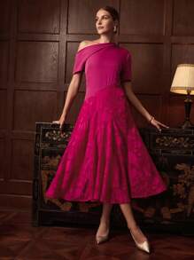 ZEYLAH Vestido largo de verano elegante para damas con cuello asimétrico, panel con aplicación de flor de jacquard y bajo acampanado - Rosa Fucsia - Ver 7