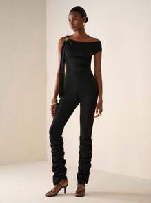 Zivah Women's Elegant Summer Black Knitted Tight Jumpsuit,One Shoulder Flower Metal Decoration Waist Gathered Long Pile Pants For Party Night Banquet Date - Black - View 3