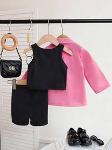 SHEIN Playful Pals 女婴三件套 - 玫瑰粉色长袖翻领休闲西装外套、黑色背心和黑色修身短裤，优雅时尚，适合春秋季日常穿着、拍照和秋冬季旅行。 - 玫紅色 - 查看 2