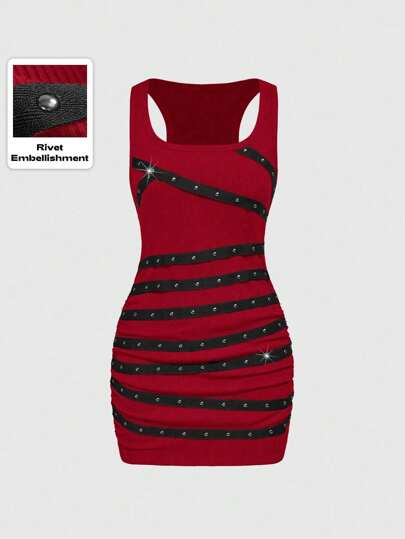 Grunge Punk Robe mini sexy sans manches pour femmes, dos nu, col rond, cloutée, avec strass, ruban, convient pour la remise des diplômes, Pâques, les concerts, les vacances à Nashville, les festivals de musique, le rock