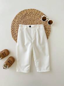 SHEIN 男婴休闲弹力腰白色正装裤，适合生日派对、晚宴、演出、婚礼、迎婴派对和一周岁生日庆祝活动。