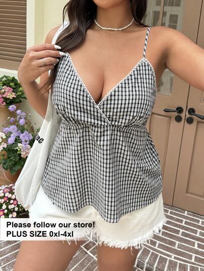 Solflare 大码黑白格子吊带背心，适合夏季的简约时尚