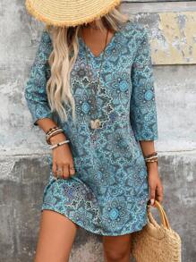 EMERY ROSE Vestido recto casual de mujer con cuello en V, estampado floral y manga 3/4 holgada - Celeste - Ver 3